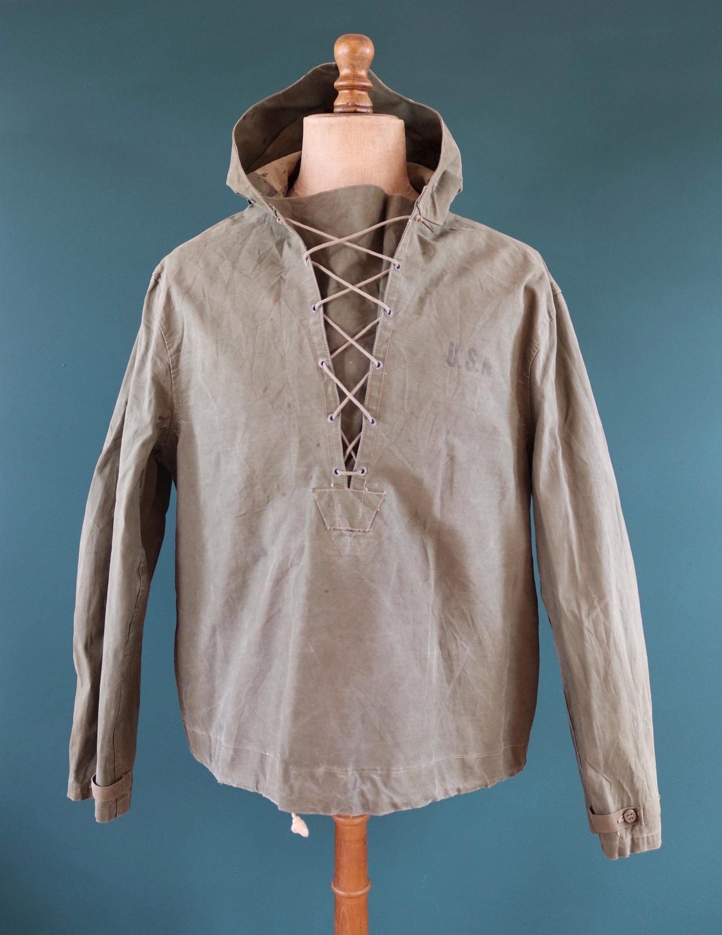 Vintage 1940s US Navy foul weather smock - USN stencilled deck jacket - military parka - 50” chest