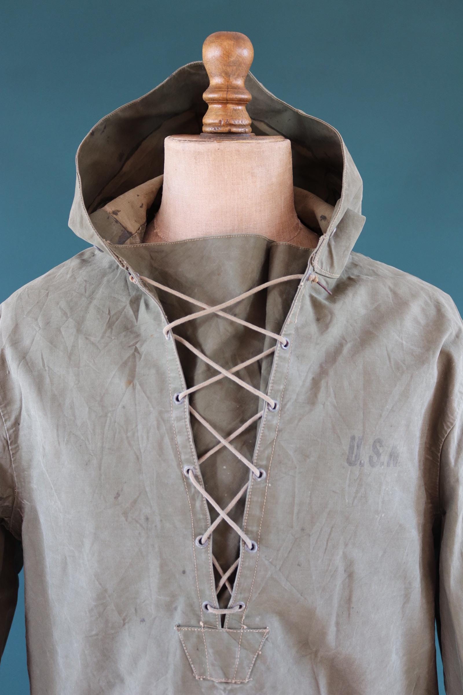 Vintage 1940s US Navy foul weather smock - USN stencilled deck jacket - military parka - 50” chest