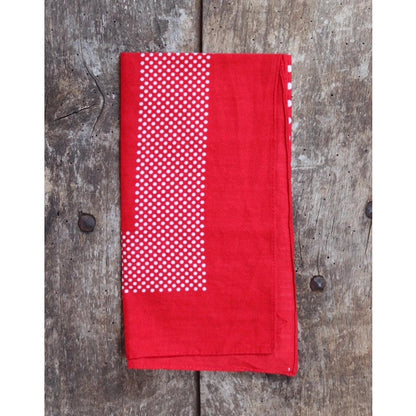 Vintage red spotted bandana - spotty hanky - pocket square - workwear neckerchief