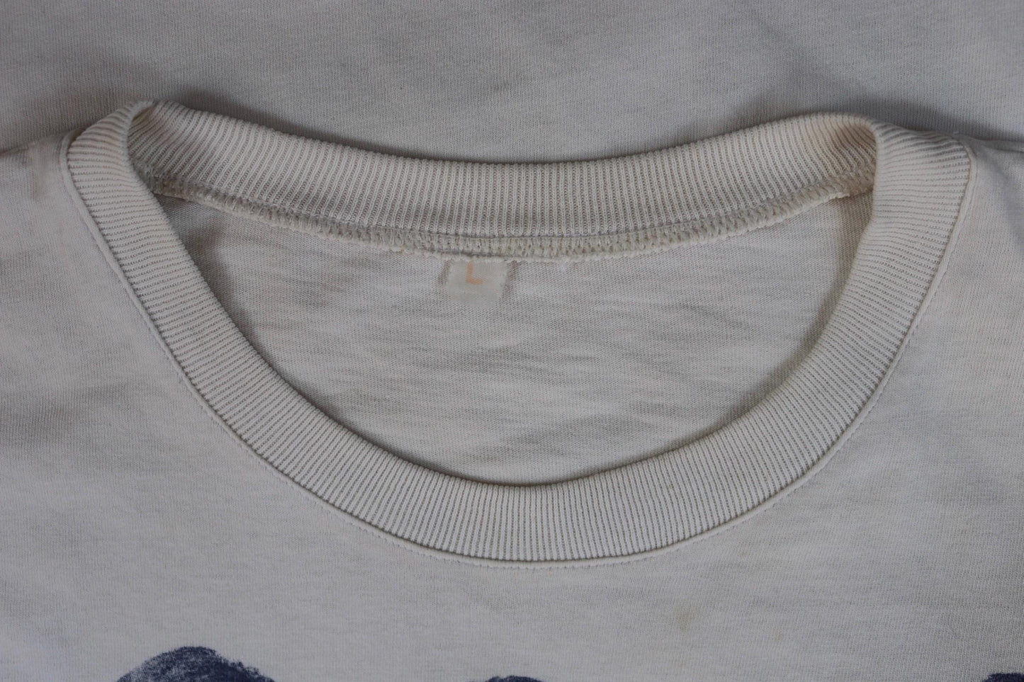 Vintage 1990s boy band t shirt - Travel Fox - 38” chest