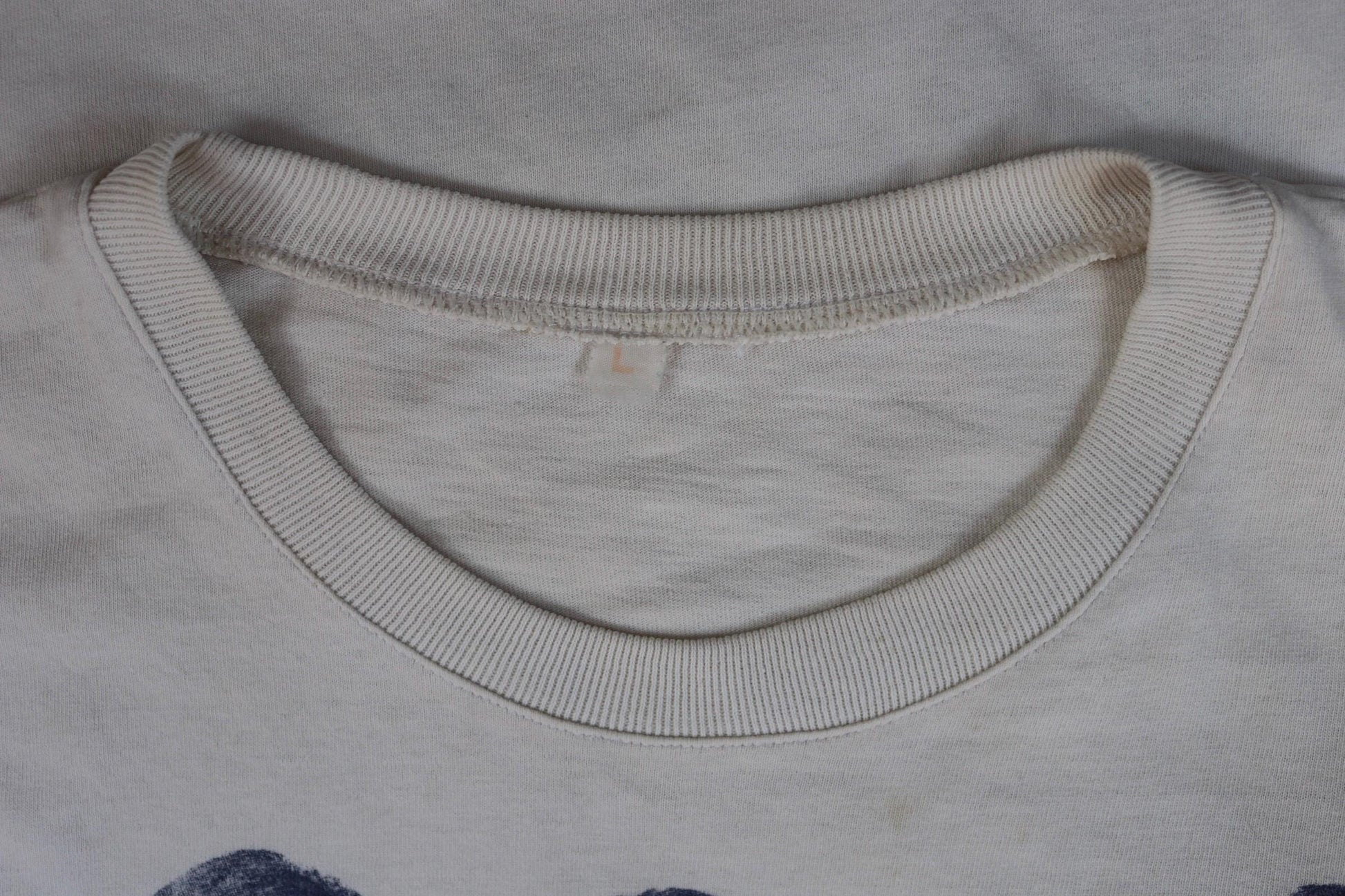 Vintage 1990s boy band t shirt - Travel Fox - 38” chest