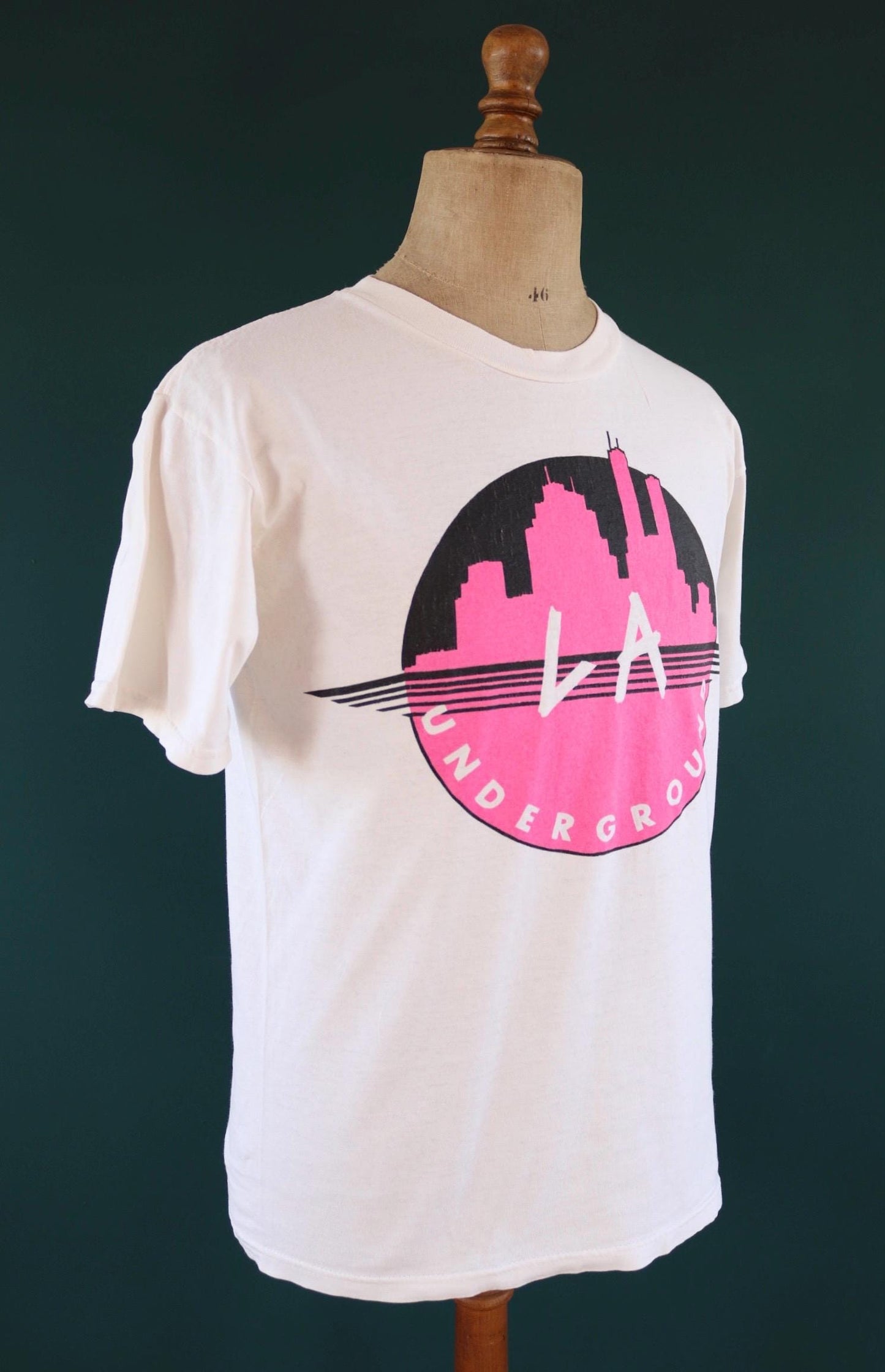 Vintage 1990s LA underground t shirt - Los Angeles print - 40” chest