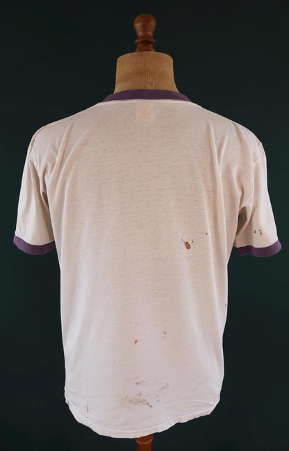Vintage 1980s thrashed Mickey t shirt - 43” chest - distressed