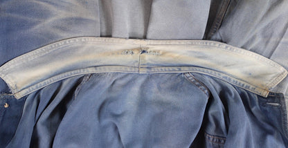 Vintage French blue workwear jacket - 1960s chore coat - 44” chest - sun faded - bleu de travail - blue cotton twill