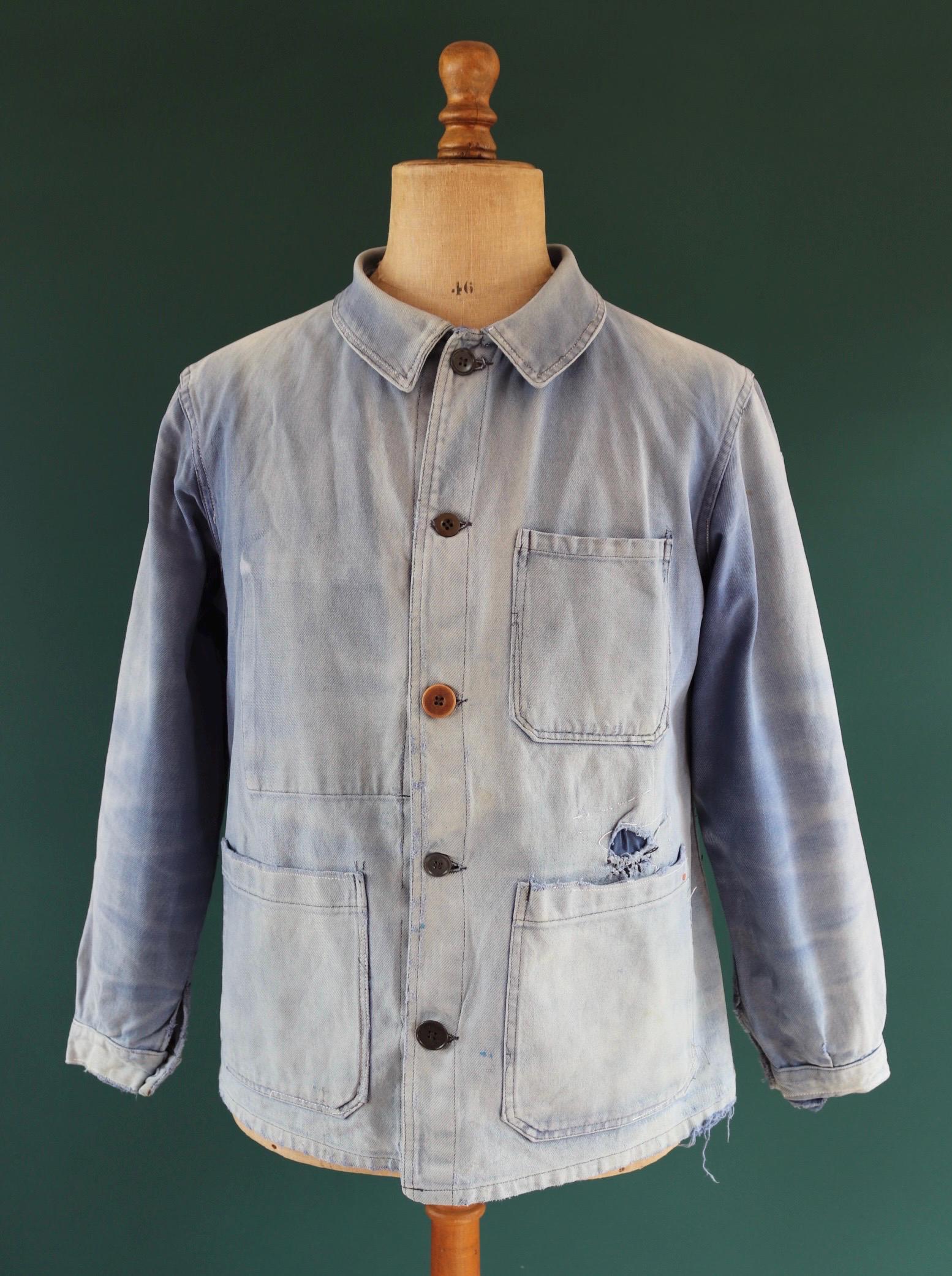 Vintage French blue workwear jacket - 1960s chore coat - 44” chest - whisker fade - bleu de travail - blue cotton twill
