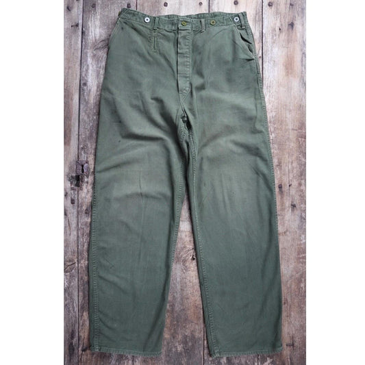 Vintage 1940s 50s workwear trousers - Swedish military utility pants - buckle back cotton twill - 35” x 32”