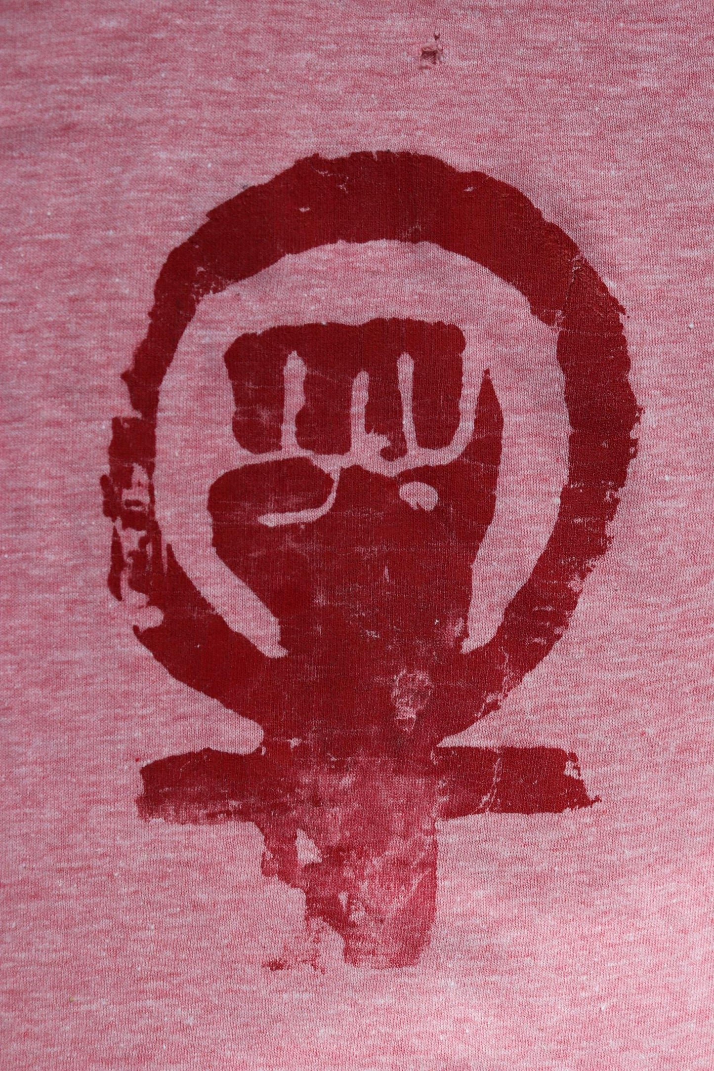 Vintage 1970s 80s pink marl t shirt - womens rights - feminist activism - 30” chest