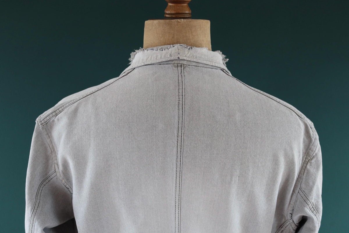 Vintage French workwear jacket - 1950s selvedge chore coat - 46" chest