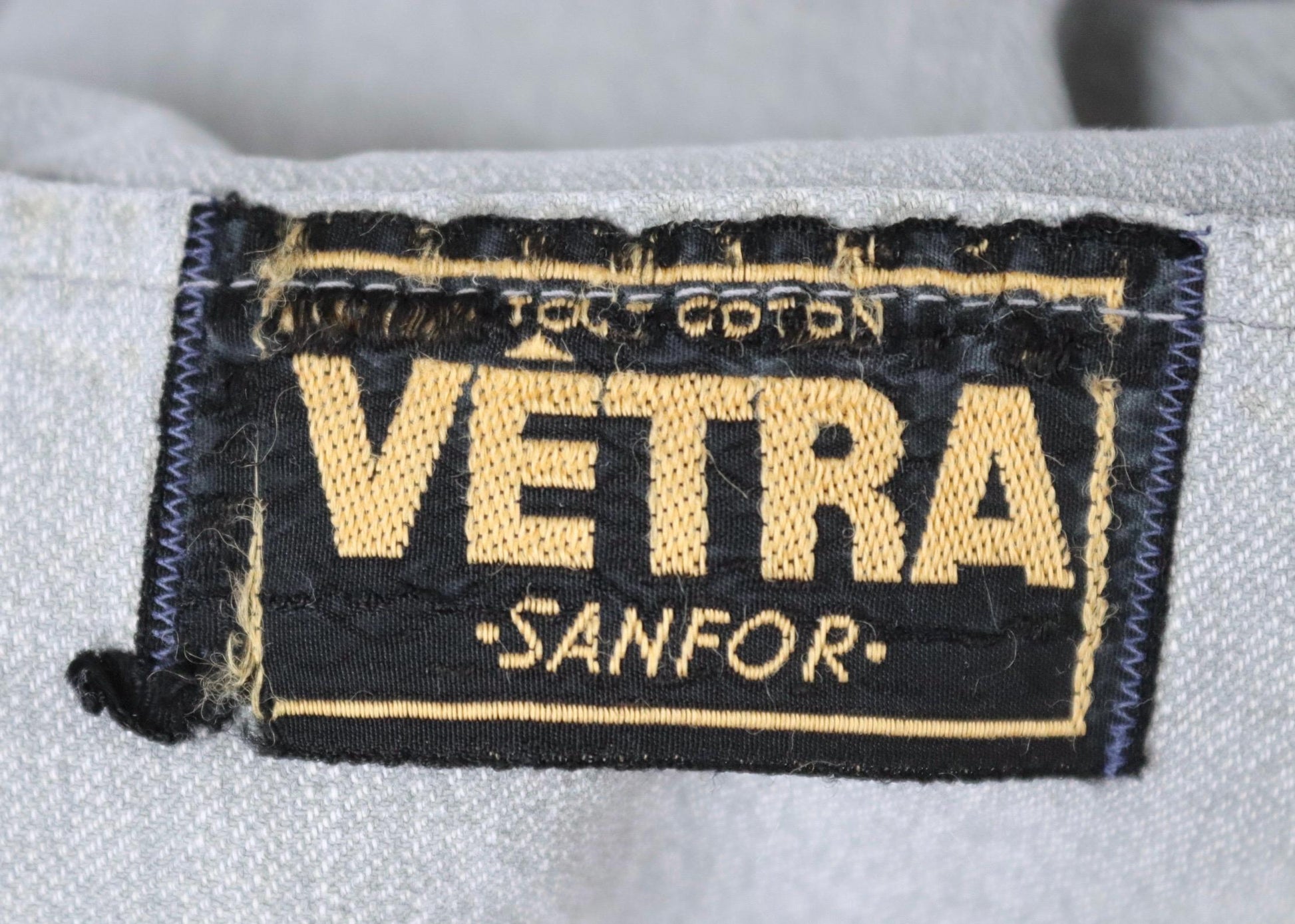 Vintage 1950s 60s French workwear jacket - selvedge overalls - salt pepper grey long belted coat - 46” chest - distressed and repaired