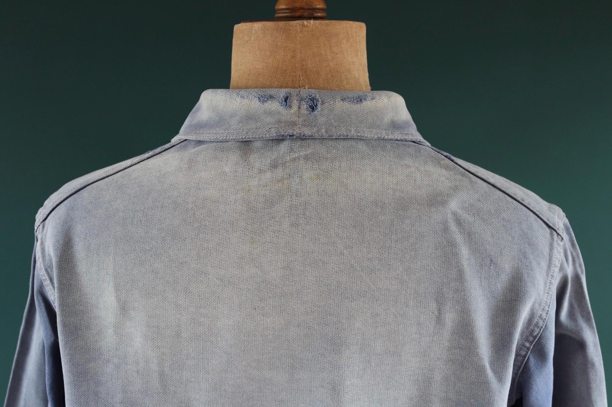 Vintage French blue workwear jacket - 1960s chore coat - 45” chest - bleu de travail - whisker fade - blue cotton twill