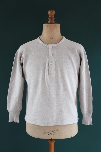 Vintage 1960s French military undershirt - army sweatshirt - Henley shirt - 43" chest