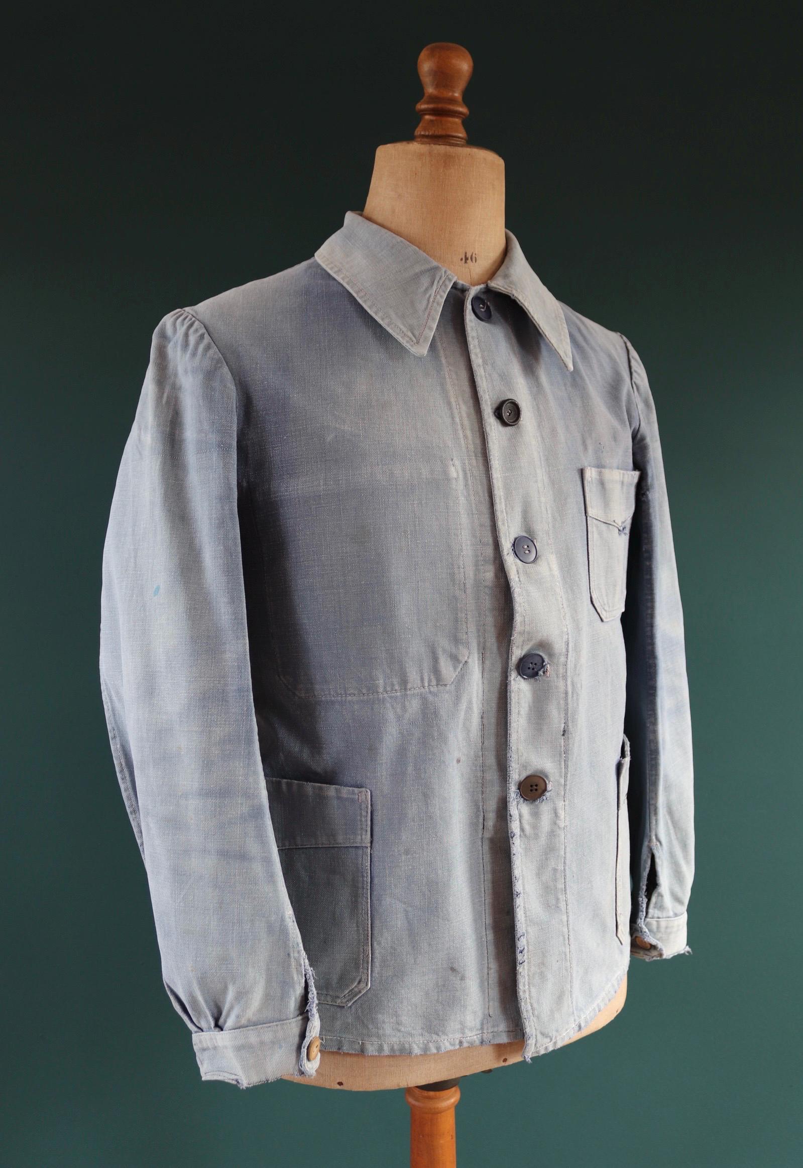 Vintage 1940s French blue workwear jacket - faded cotton twill - 41” chest - bleu de travail