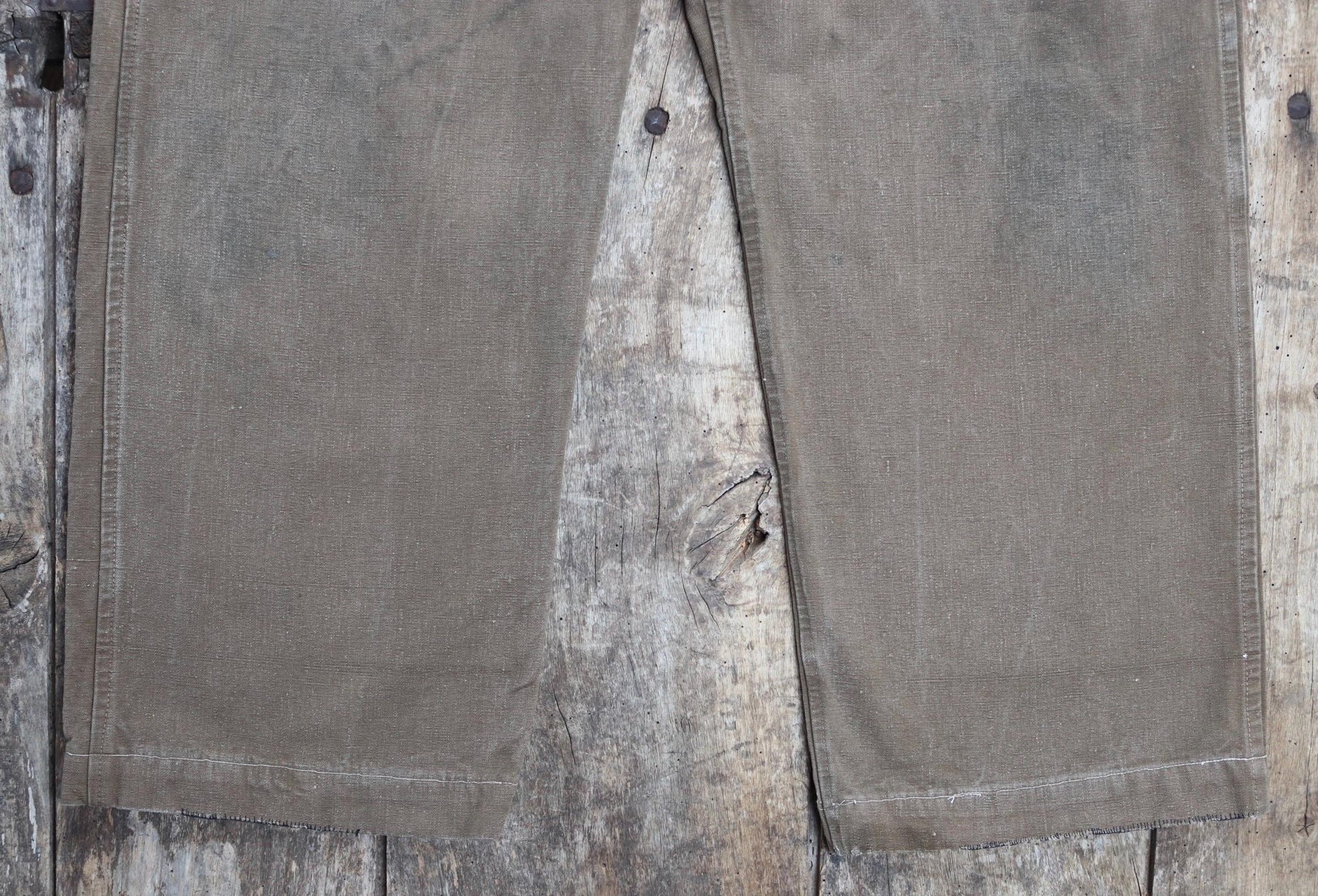 Vintage 1950s French brown cotton workwear trousers - chore pants - 36” x 26” - buckle back