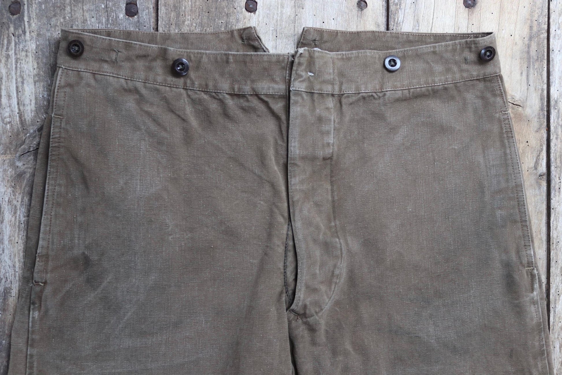 Vintage 1950s French brown cotton workwear trousers - chore pants - 36” x 26” - buckle back