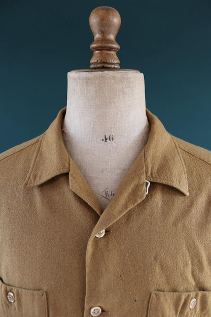 Vintage 1950s Pendleton wool shirt - plain mustard brown - Ivy League style - 47” chest