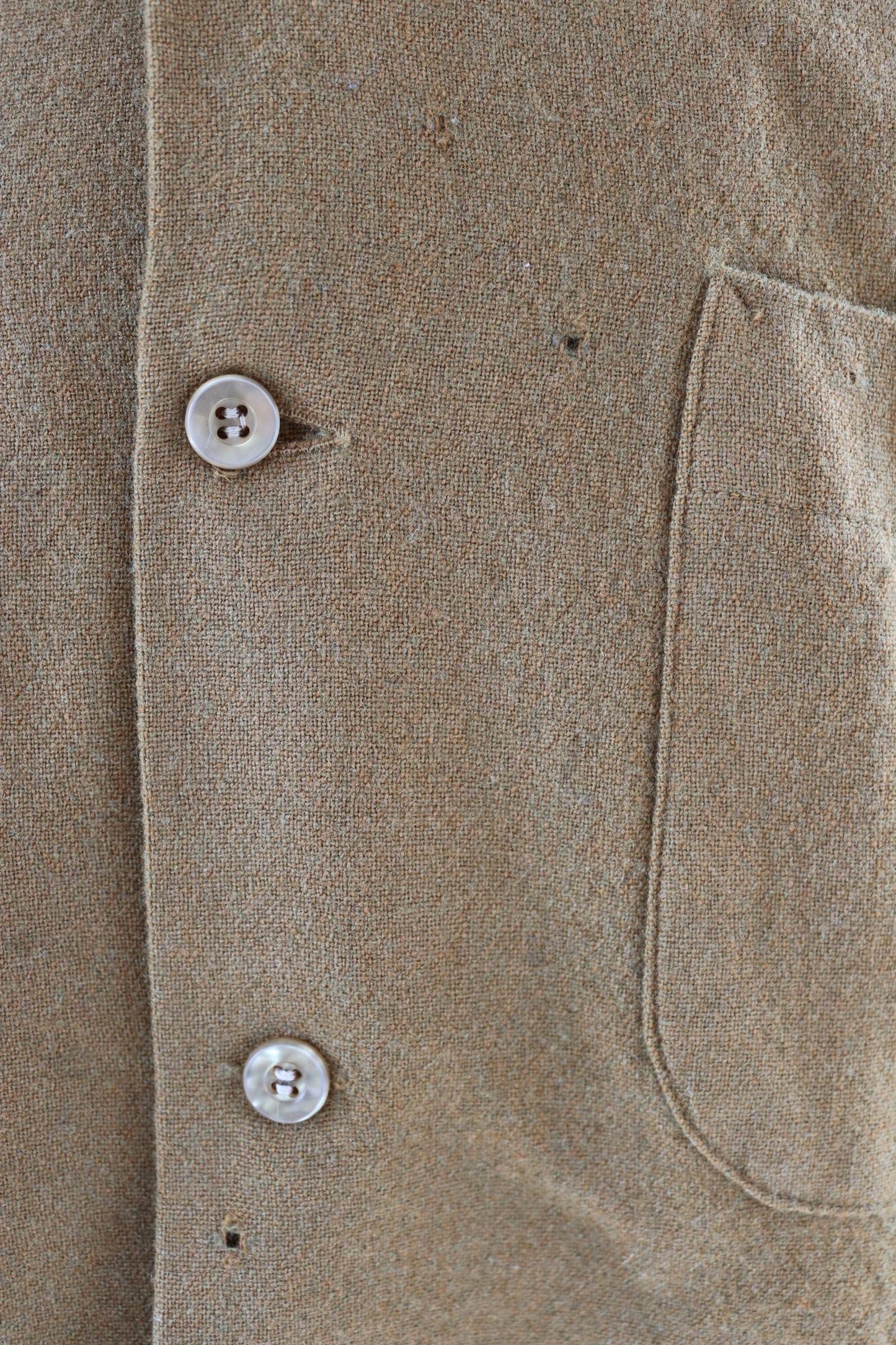 Vintage 1950s Pendleton wool shirt - plain mustard brown - Ivy League style - 47” chest