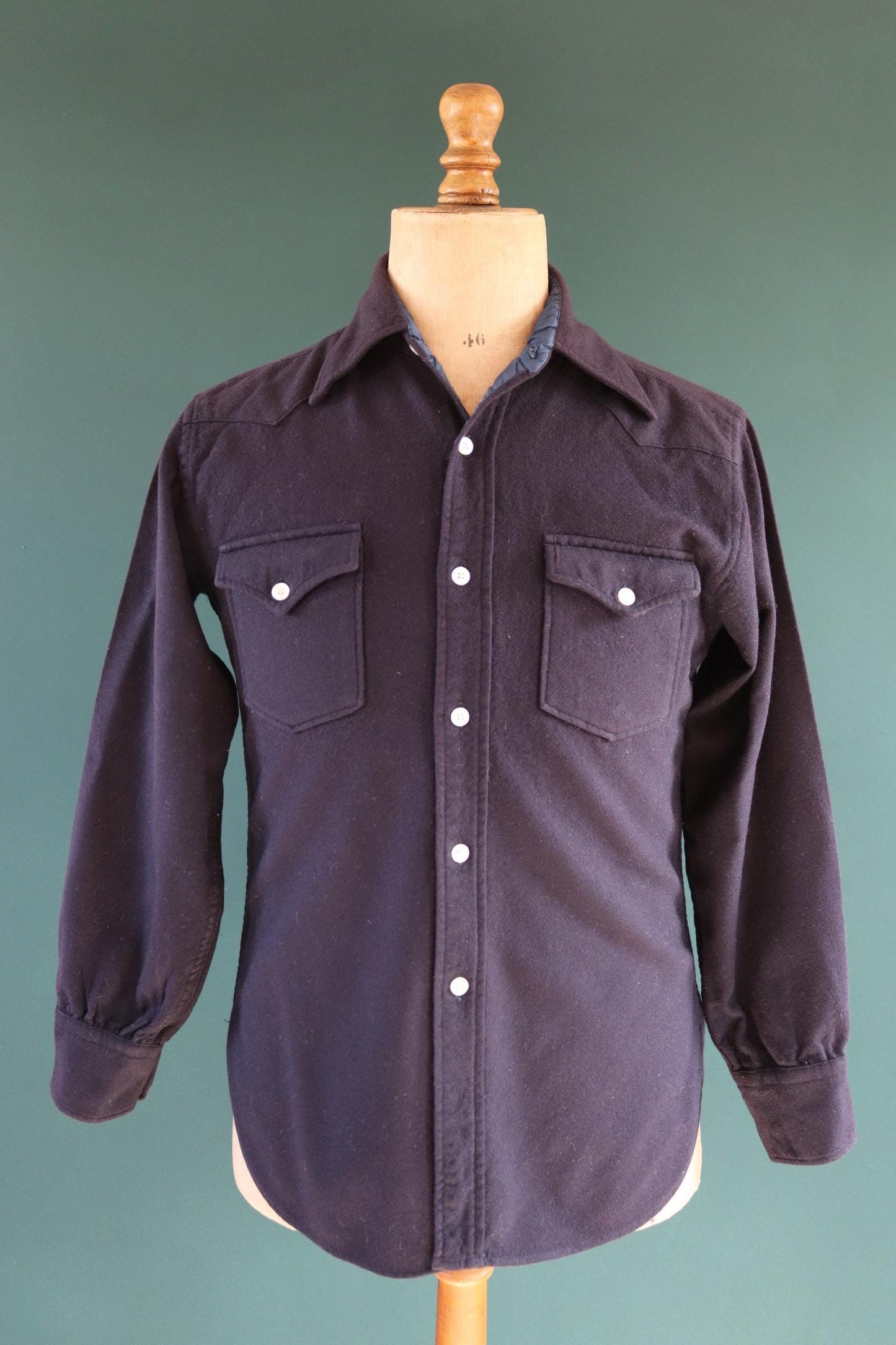 Vintage 1990s Pendleton wool shirt - plain navy blue - Western style - 40” chest