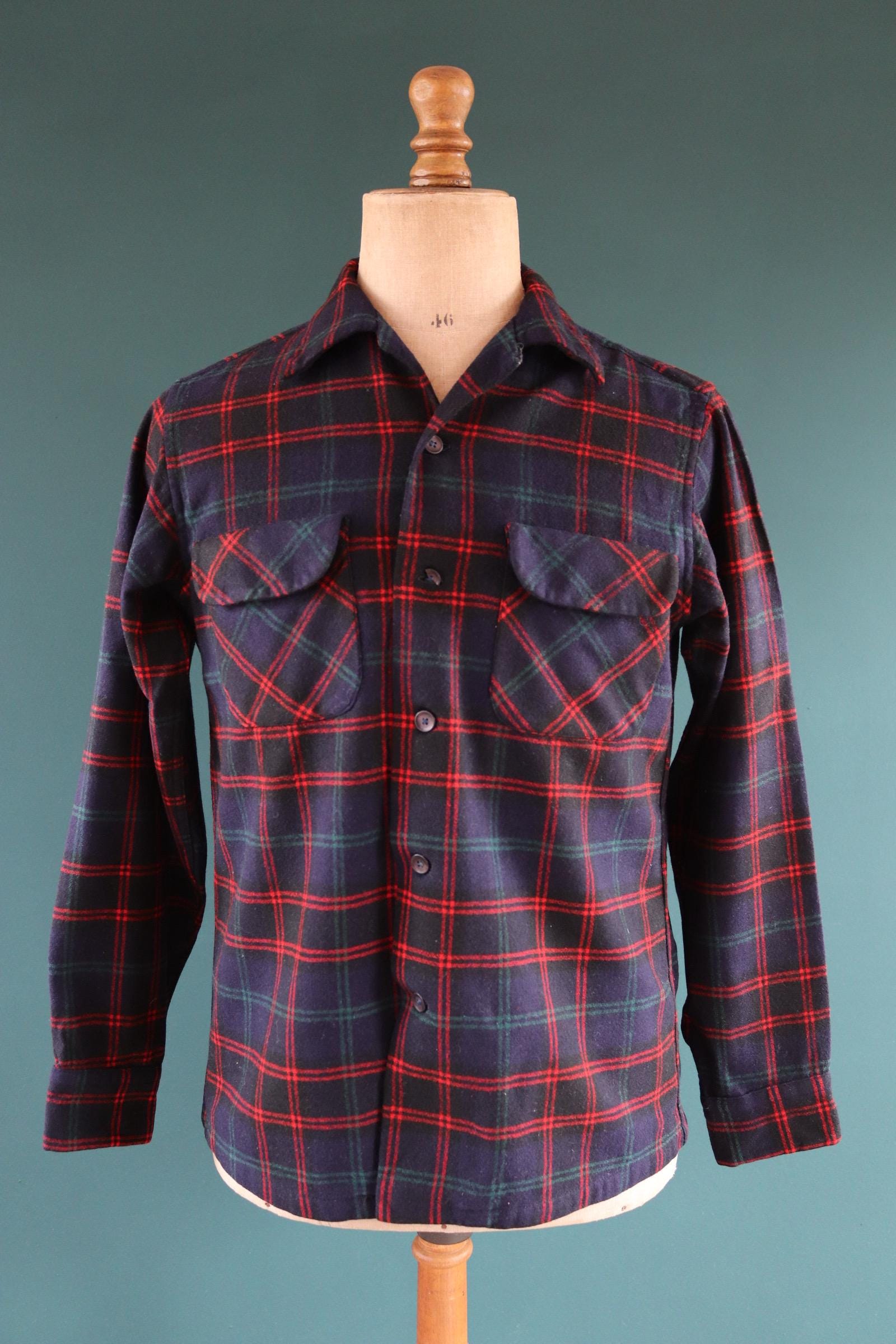 Vintage 1950s Pendleton wool board shirt - blue plaid - 42” chest