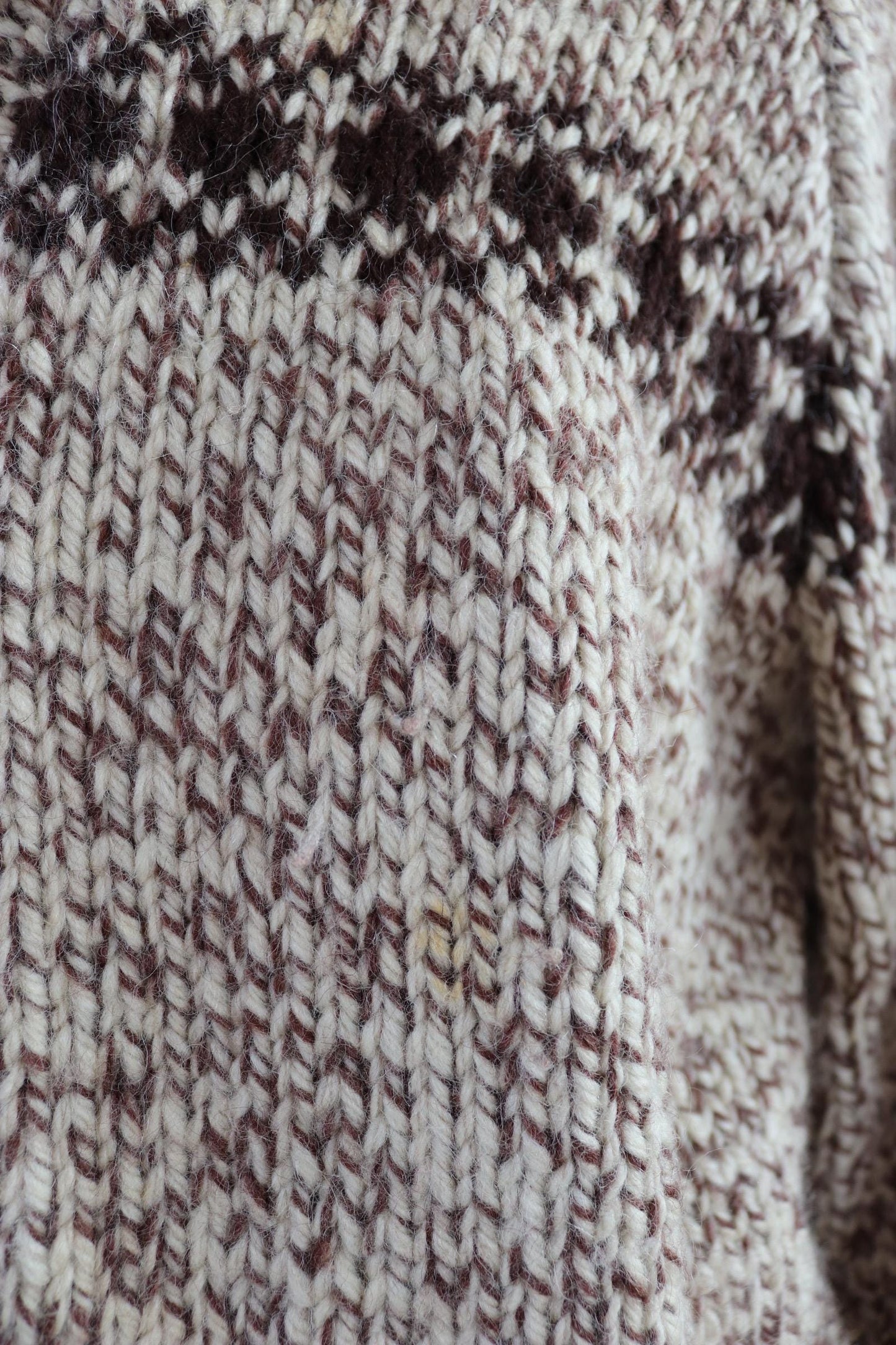 Vintage 1960s Cowichan wool cardigan - hand knitted - chunky winter sweater - 46" chest