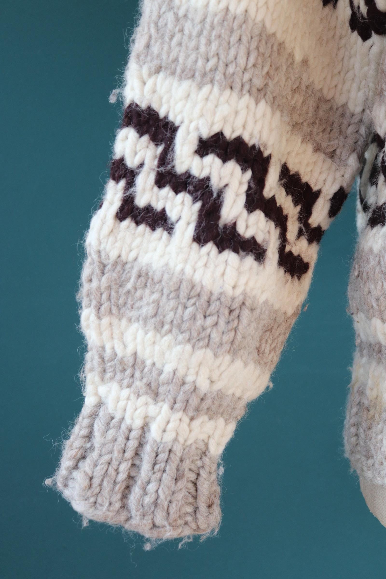 Vintage 1970s cowichan sweater - chunky wool jumper - hand knitted - shawl collar - 46” chest