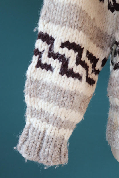 Vintage 1970s cowichan sweater - chunky wool jumper - hand knitted - shawl collar - 46” chest