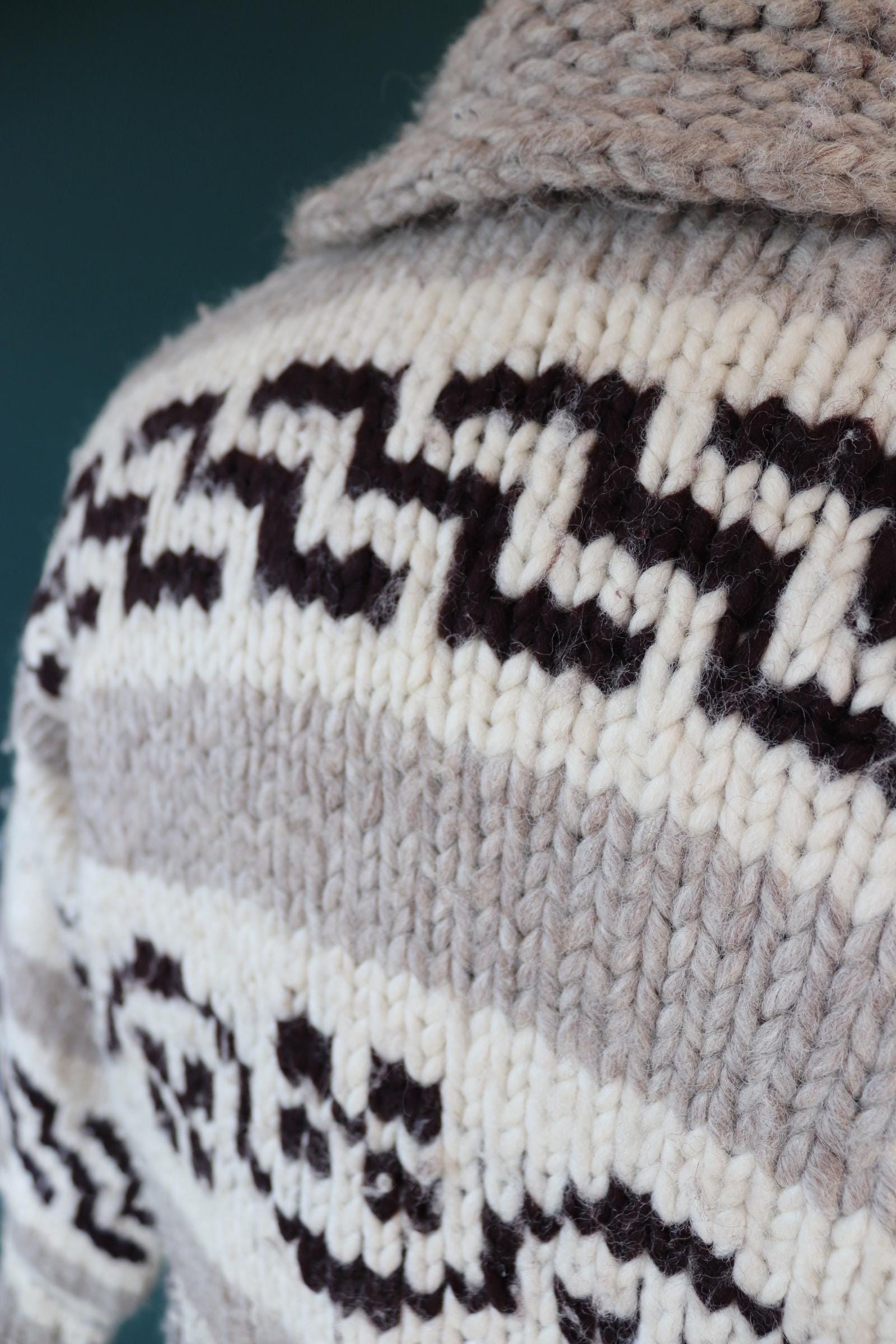 Vintage 1970s cowichan sweater - chunky wool jumper - hand knitted - shawl collar - 46” chest