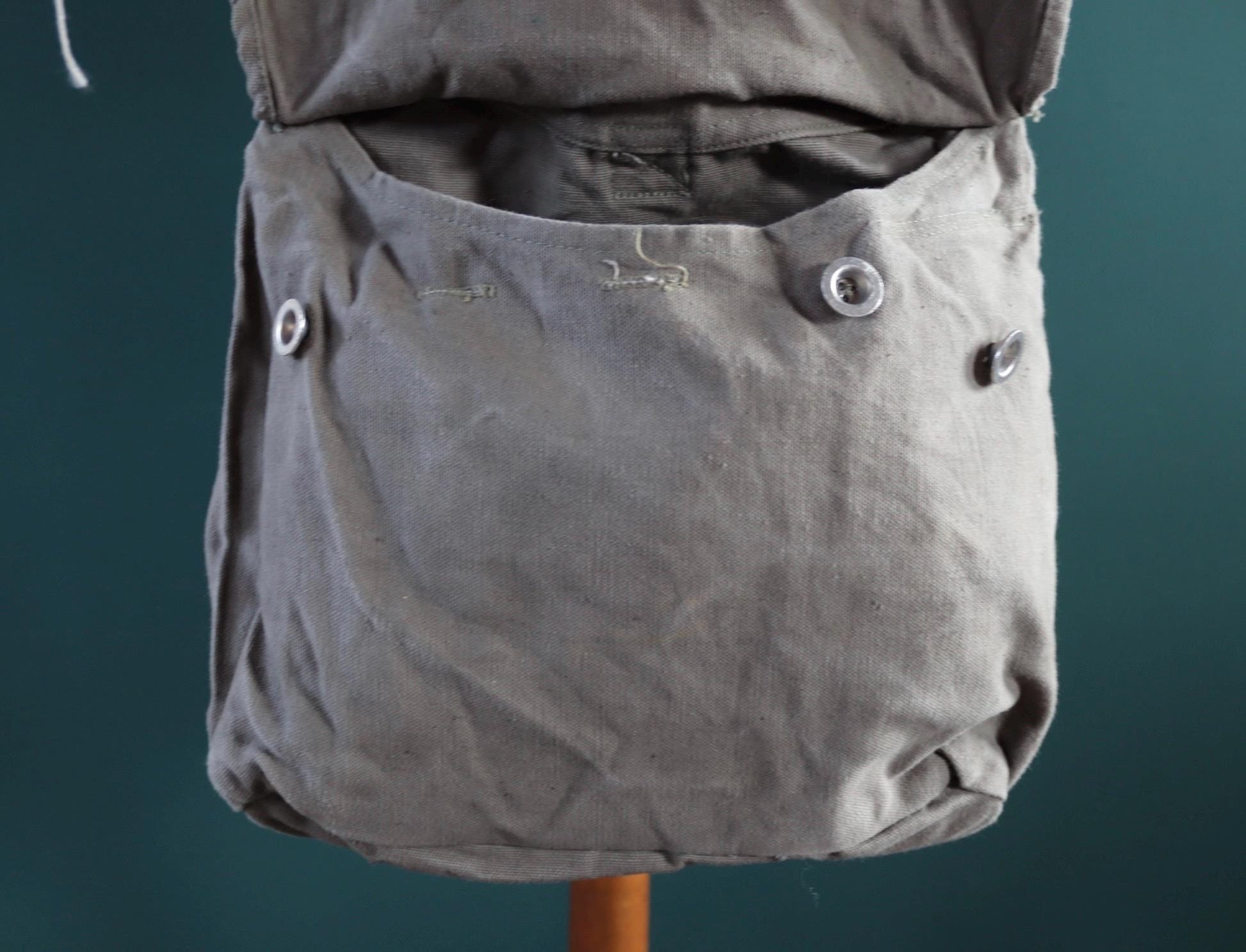 Vintage 1950s Swedish military bag - cotton cross shoulder musette - mattornist - stamped
