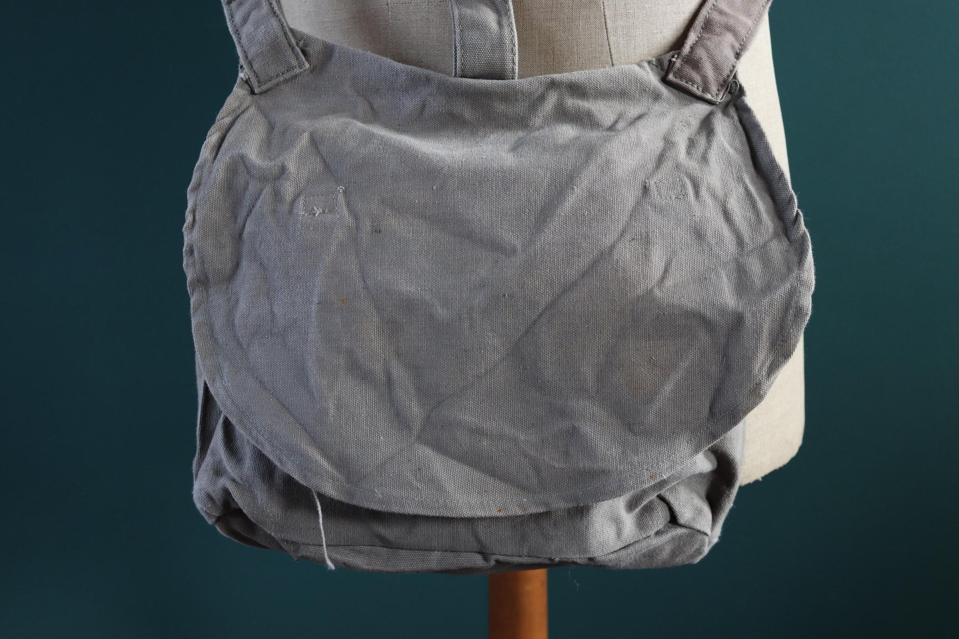 Vintage 1950s Swedish military bag - cotton cross shoulder musette - mattornist - stamped