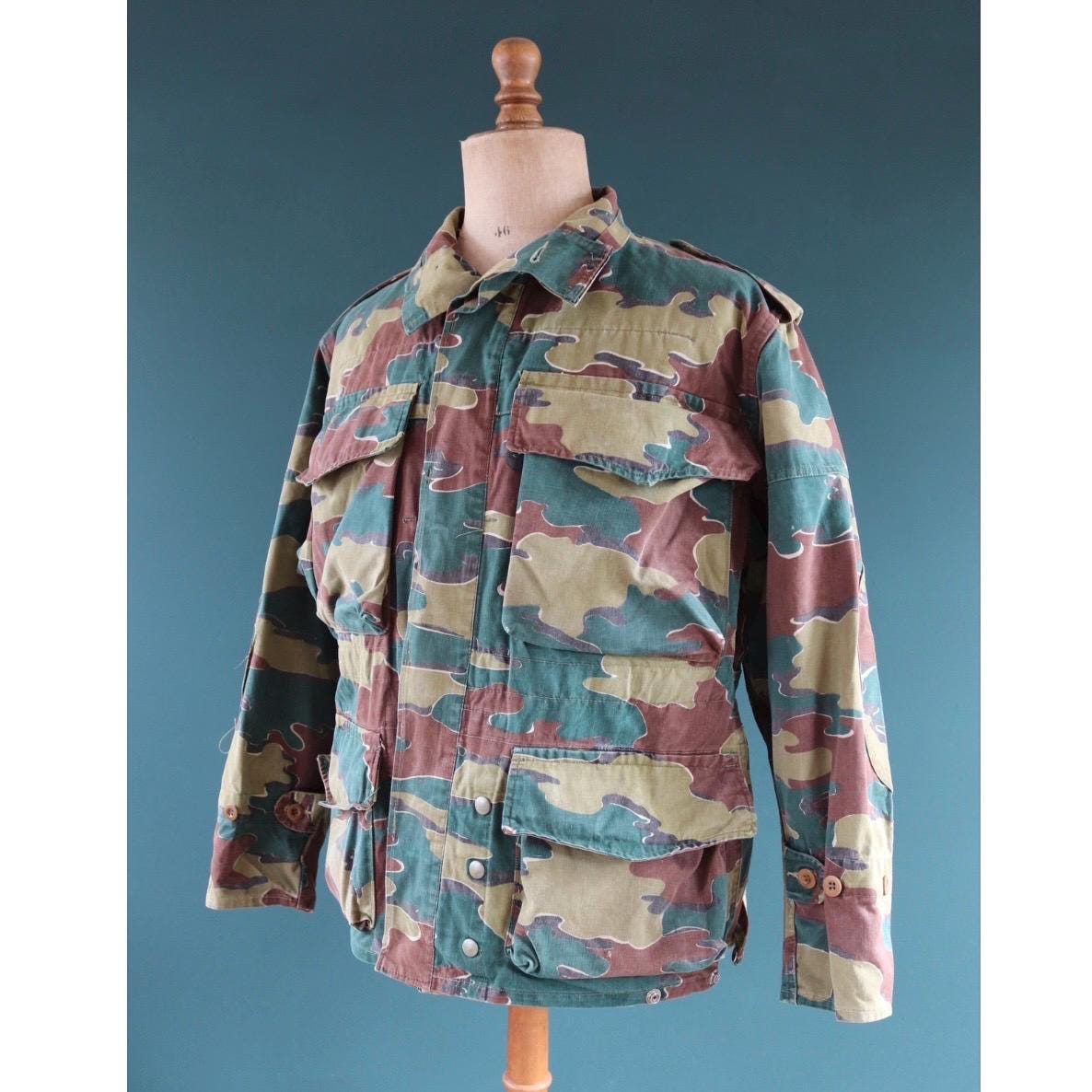 Vintage 1950s Belgian paratrooper jump smock - military anorak - army jacket - jigsaw camouflage - 46” chest