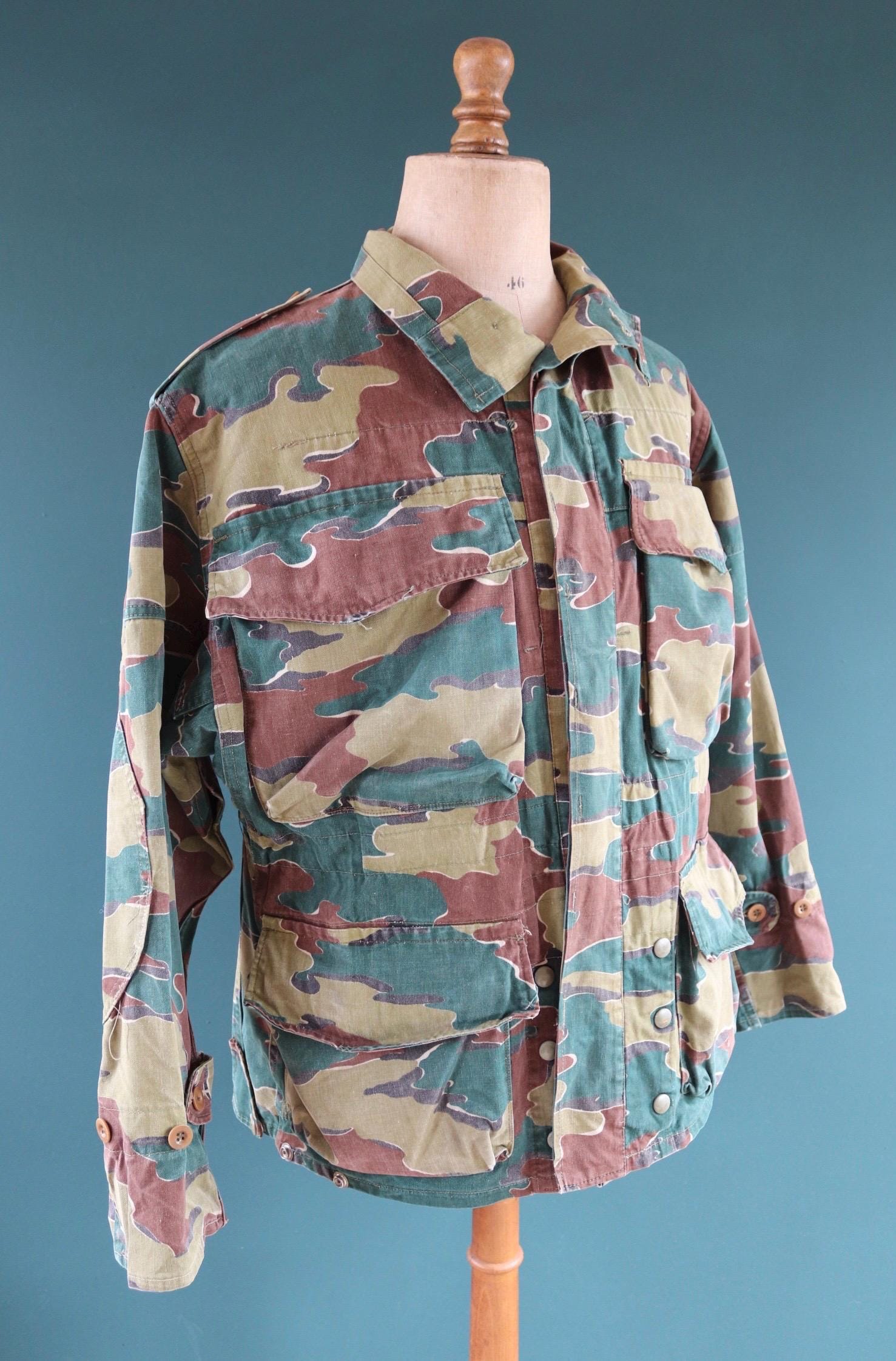 Vintage 1950s Belgian paratrooper jump smock - military anorak - army jacket - jigsaw camouflage - 46” chest