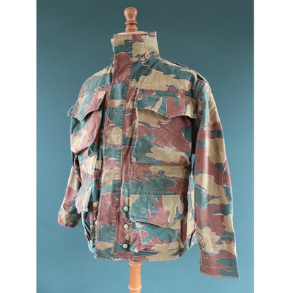 Vintage 1950s Belgian paratrooper jump smock - military anorak - army jacket - jigsaw camouflage - 47” chest