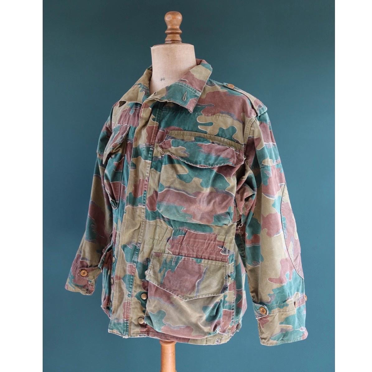 Vintage 1950s Belgian paratrooper jump jacket - military anorak - jigsaw camouflage - 48” chest