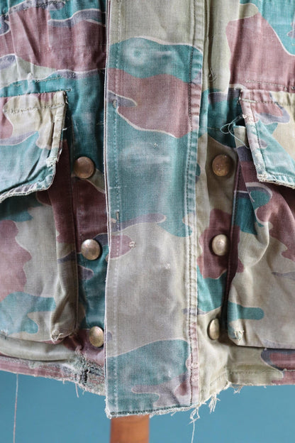 Vintage 1950s Belgian paratrooper jump jacket - military anorak - jigsaw camouflage - 47” chest