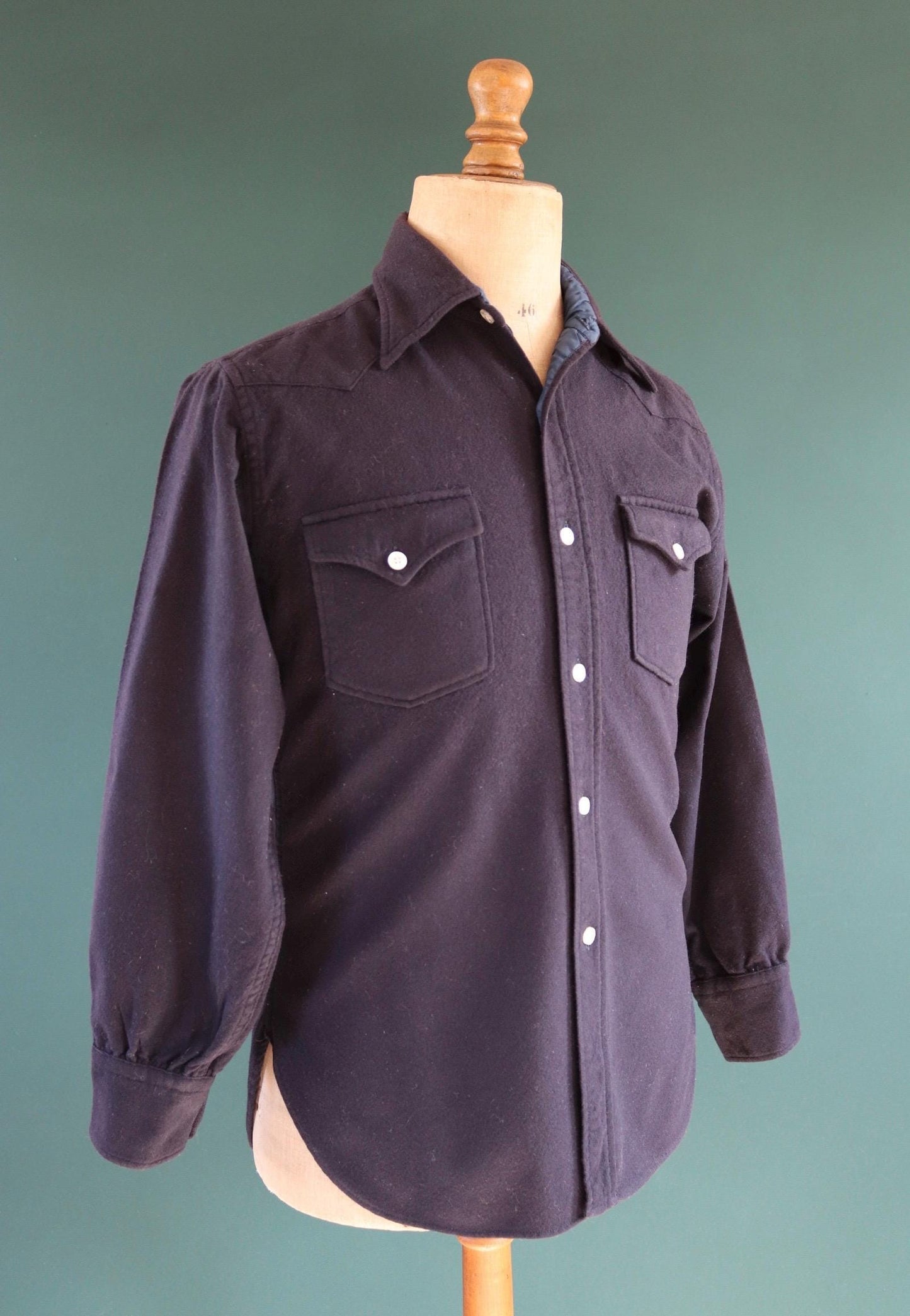 Vintage 1990s Pendleton wool shirt - plain navy blue - Western style - 40” chest