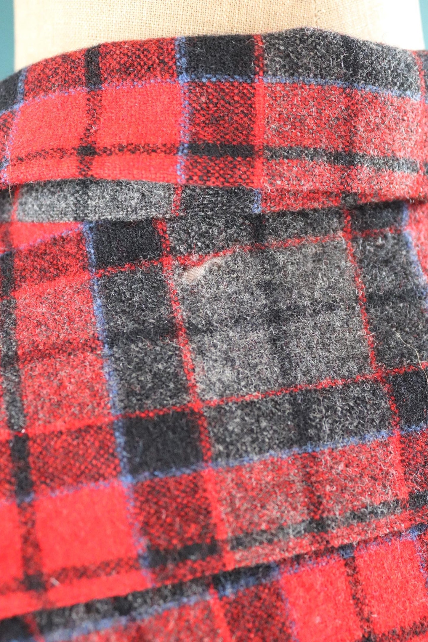 Vintage 1950s Pendleton wool board shirt - red plaid - 44” chest