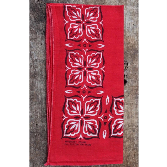 Vintage 1960s red bandana - colourfast printed pocket square - cotton workwear neckerchief - RN 14133