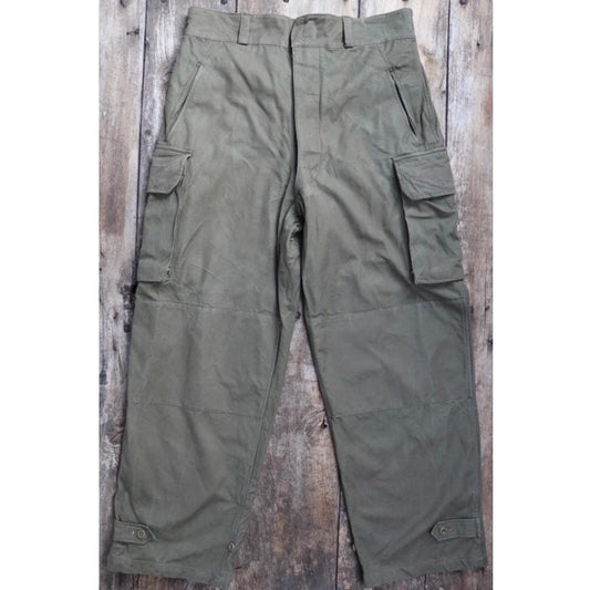 Vintage French military workwear trousers - 1940s 50s cargo pants - M47 - khaki green cotton armyoveralls - 37” x 31”