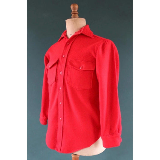 Vintage Woolrich wool shirt - 1950s plain red - camp camping hiking - 40” chest