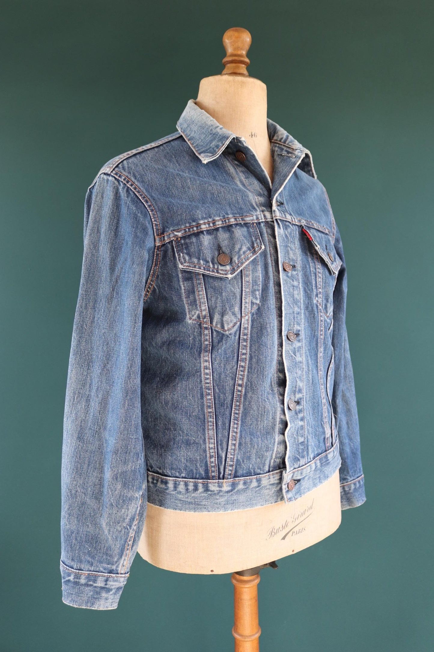 Vintage 1970s Levis big E denim jacket - Levi Strauss red tab - type 3 - trucker workwear - 41” chest