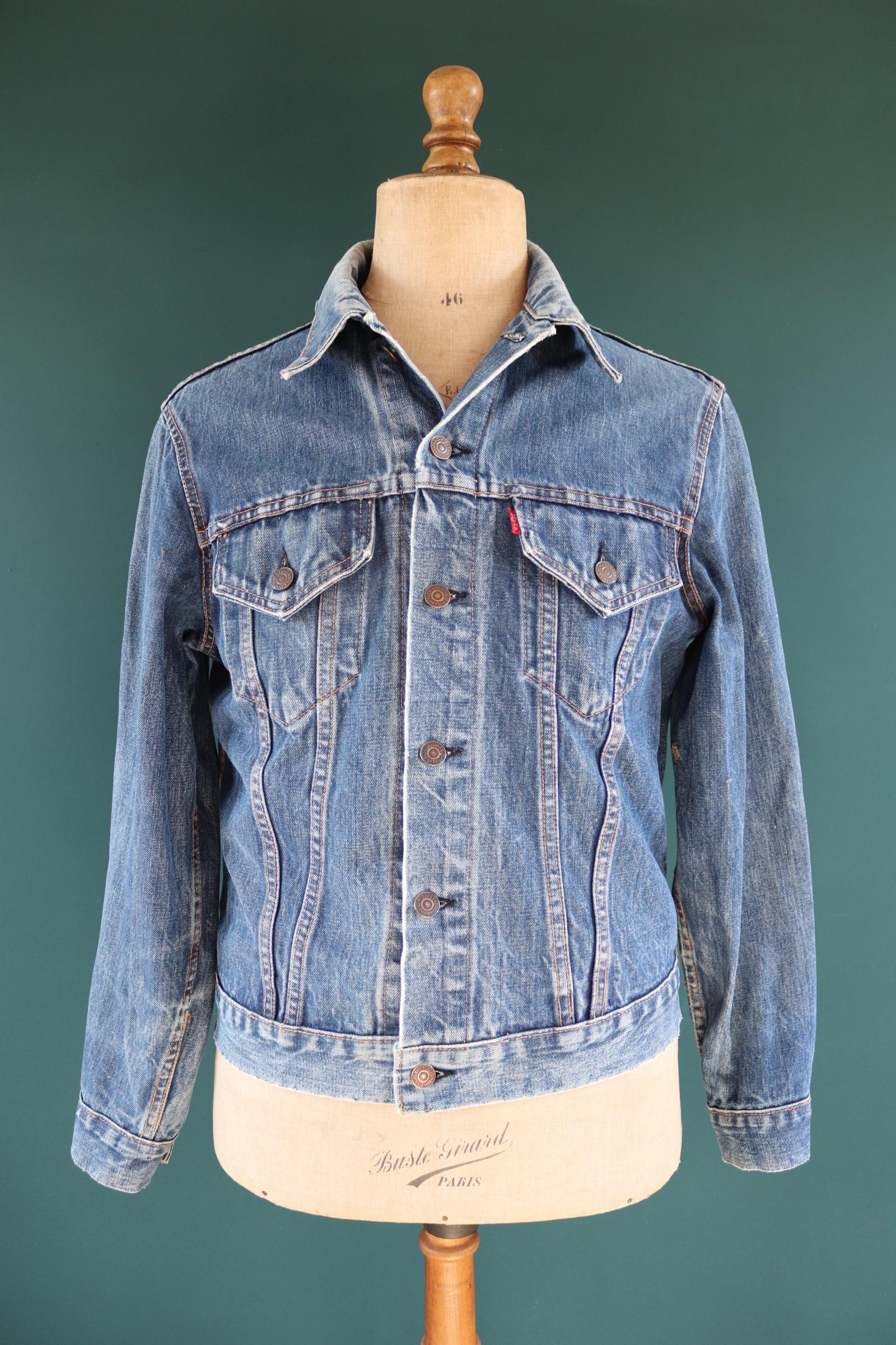 Vintage 1970s Levis big E denim jacket - Levi Strauss red tab - type 3 - trucker workwear - 41” chest