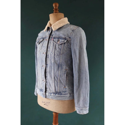 Vintage Levis sherpa lined denim jacket - Levi Strauss shearling - workwear - red tab small e - 38" chest