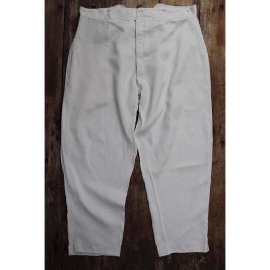 Vintage 1910s 20s French workwear trousers - antique white cotton pants - 41” x 31” - fishtail buckle back - balloon leg - bone buttons