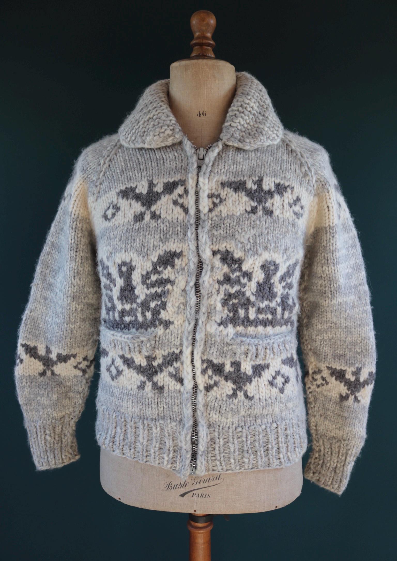Vintage 1980s Tuak cowichan sweater - chunky wool cardigan - hand knitted jumper - Thunderbird design - 36” chest