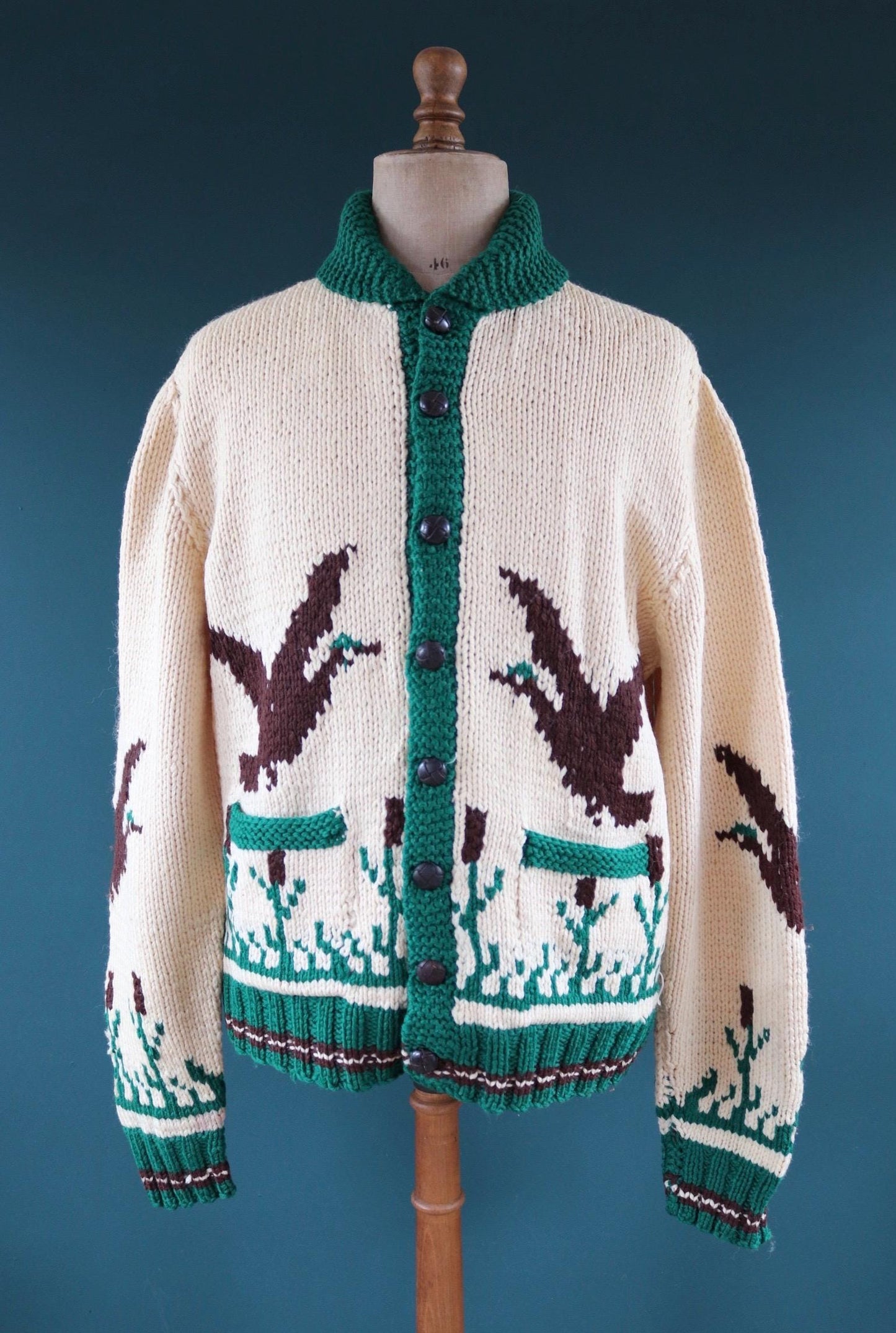 Vintage 1970s novelty cowichan sweater - duck design - shawl collar - 46” chest