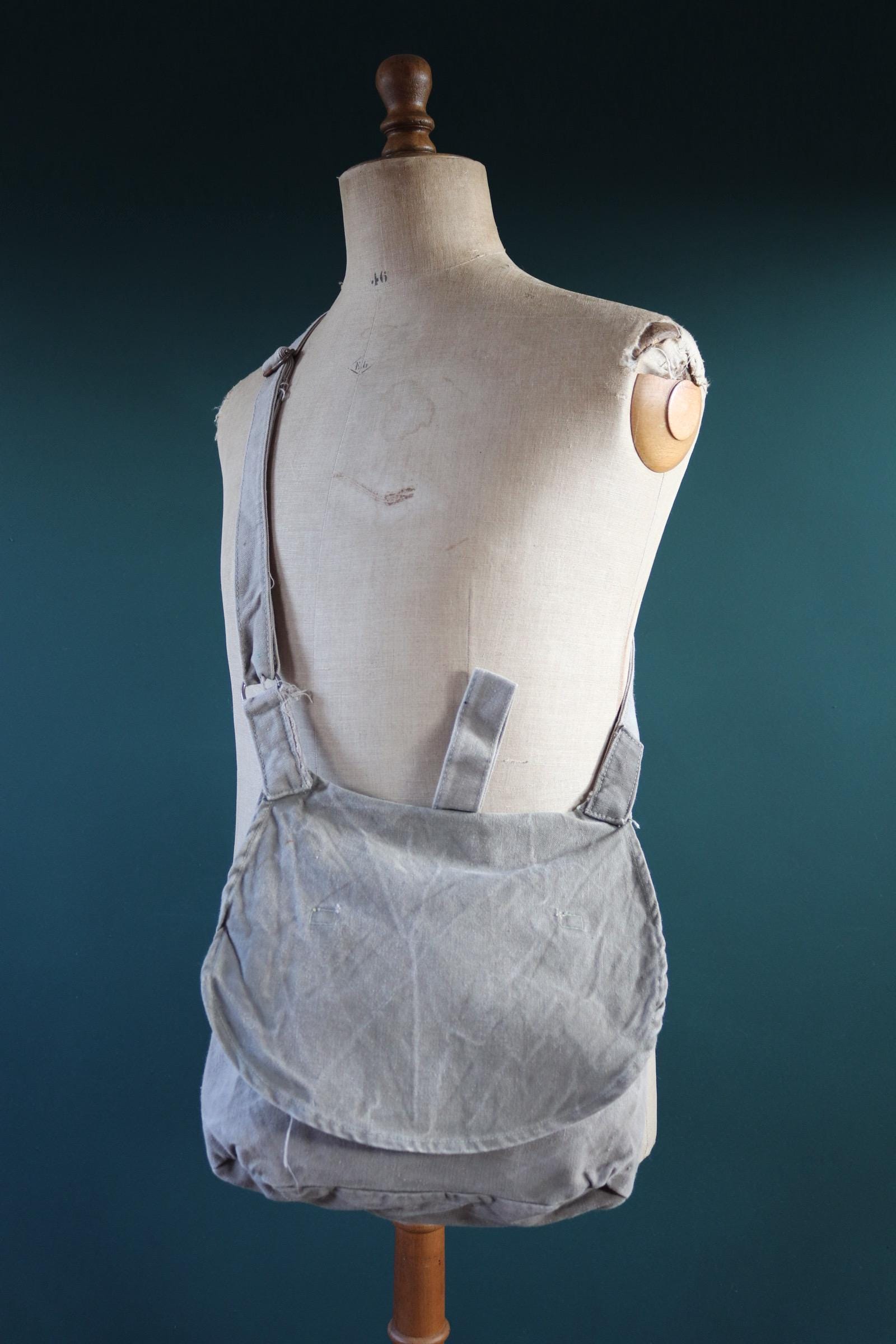 Vintage 1950s Swedish military bag - cotton cross shoulder musette - mattornist - stamped