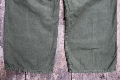 Vintage 1940s 50s Swedish army trousers - military workwear - cotton twill buckle back pants - utility field chore - 37” x 30”
