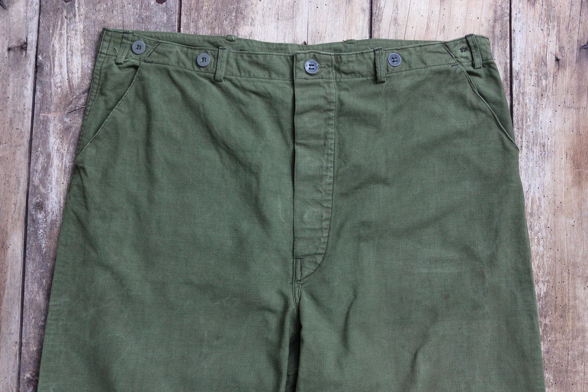 Vintage 1940s 50s Swedish army trousers - military workwear - cotton twill buckle back pants - utility field chore - 40” x 29”