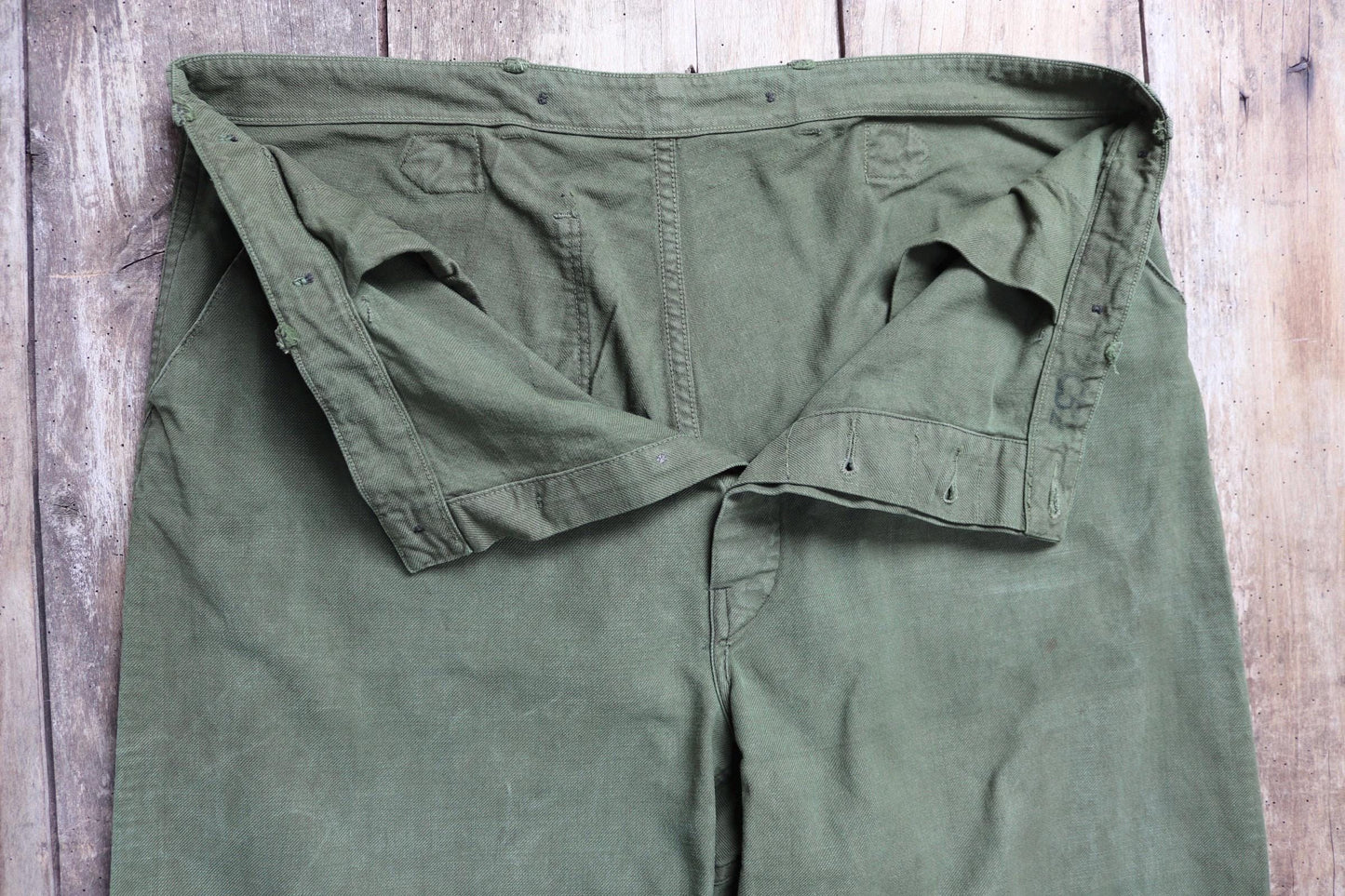 Vintage 1940s 50s Swedish army trousers - military workwear - cotton twill buckle back pants - utility field chore - 40” x 29”