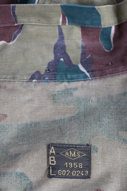 Vintage 1950s Belgian paratrooper jump smock - military anorak - army jacket - jigsaw camouflage - 46” chest