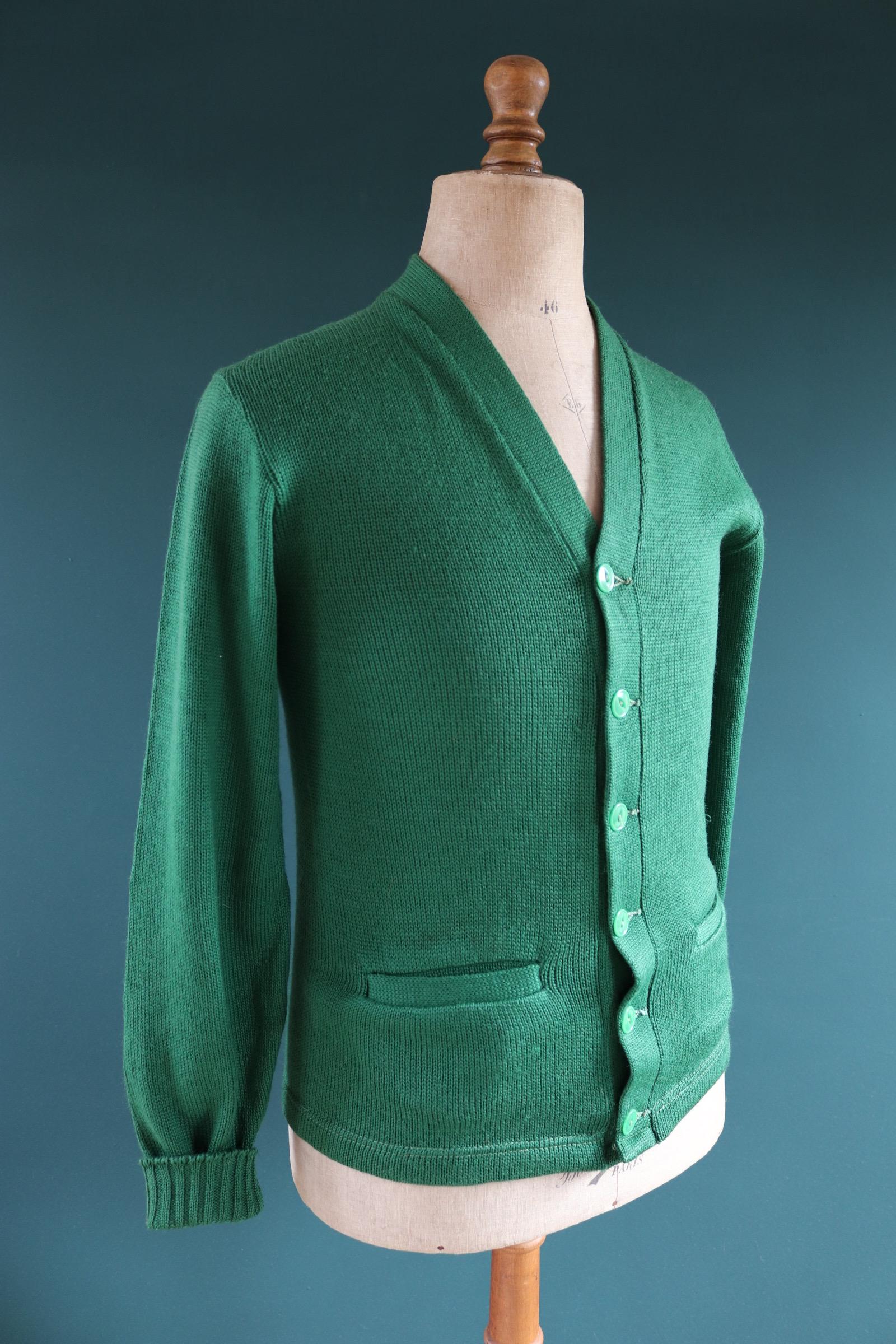 Vintage 1950s green wool college sweater - knitted varsity jumper - Ivy League style - 36” chest